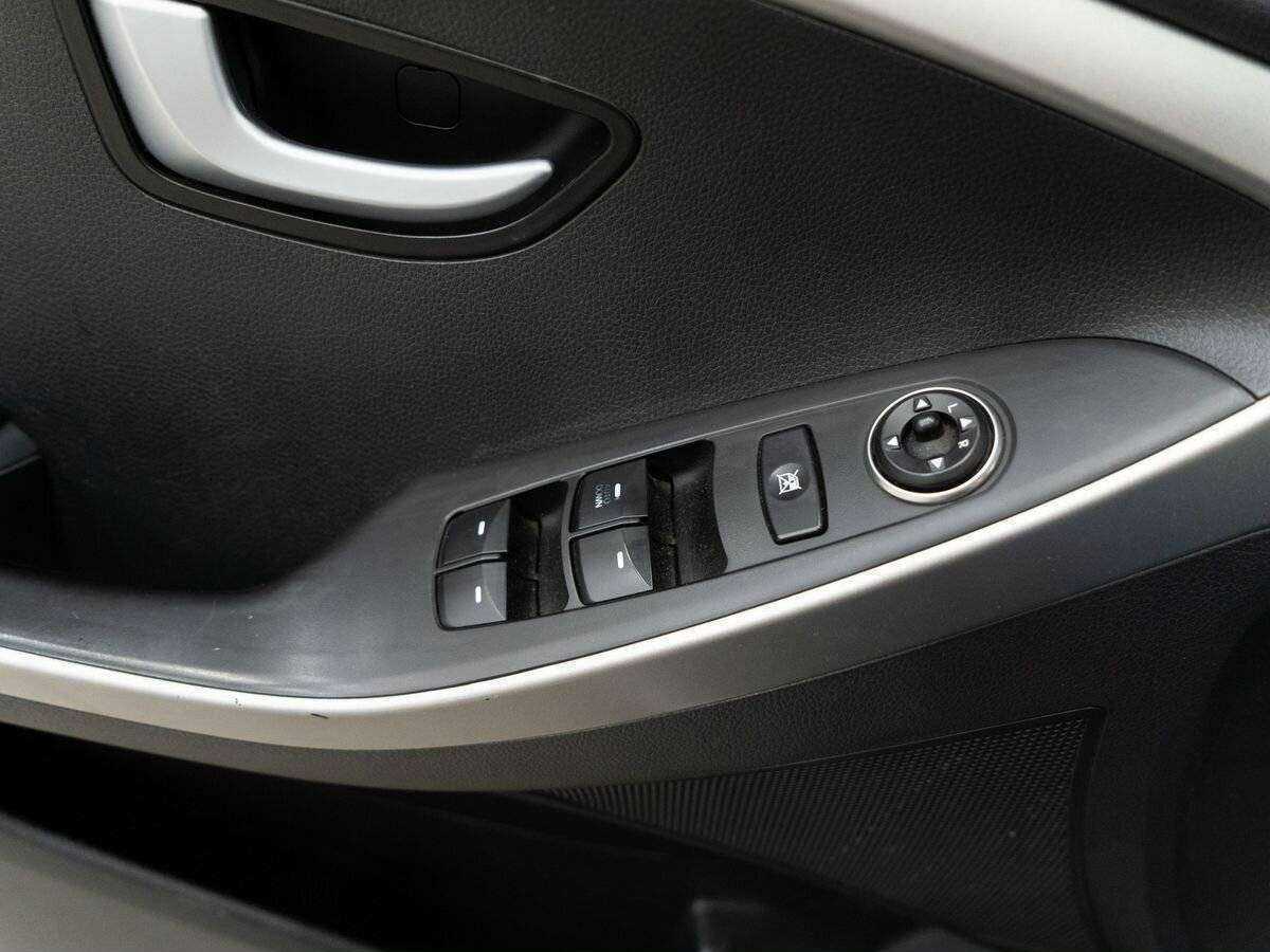 Хендай ай30 б/у, 2014, Механическая. Фото: #11