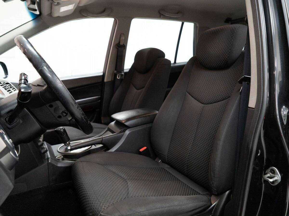 Сан-Ён Кирон б/у, 2013, Автоматическая. Фото: #5