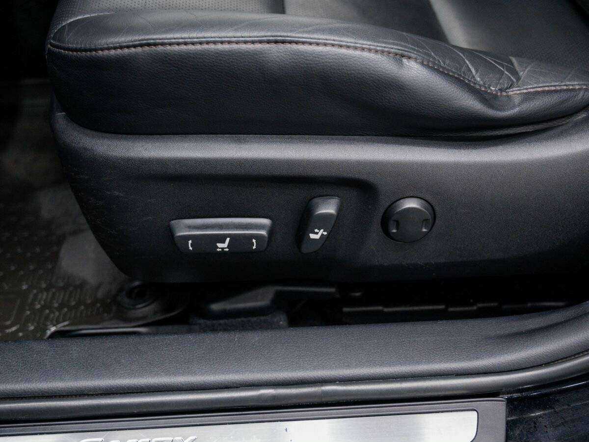 Тойота Камри б/у, 2014, Автоматическая. Фото: #20