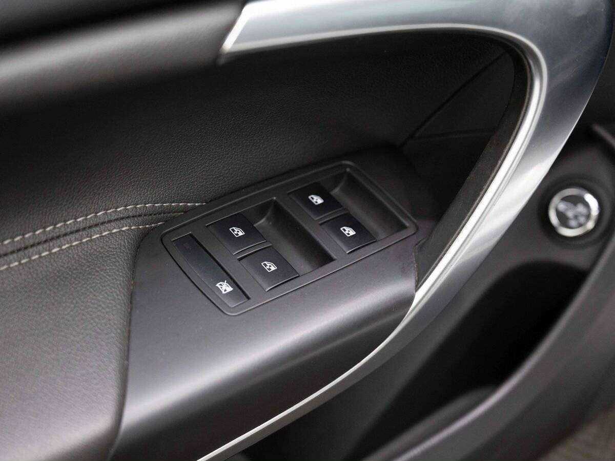 Опель Инсигния б/у, 2013, Механическая. Фото: #27