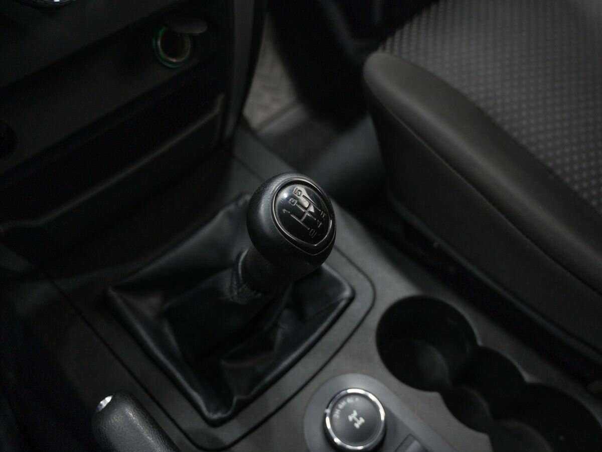 УАЗ Патриот б/у, 2017, Механическая. Фото: #18