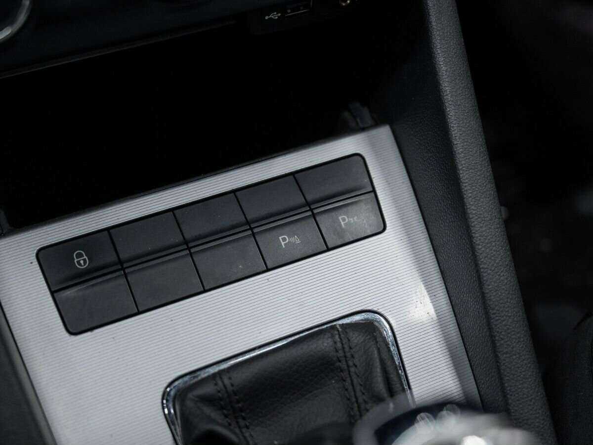 Шкода Октавия б/у, 2015, Роботизированная. Фото: #20