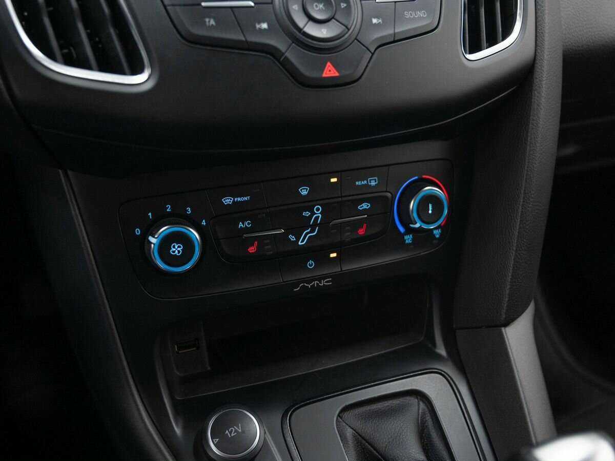 Форд Фокус б/у, 2017, Роботизированная. Фото: #20