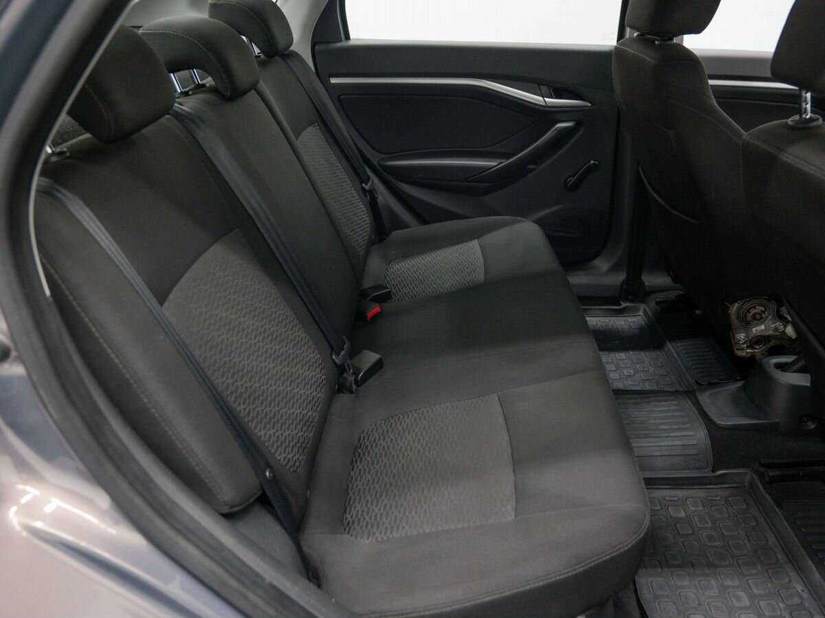 Лада (ВАЗ) Веста б/у, 2015, Механическая. Фото: #8