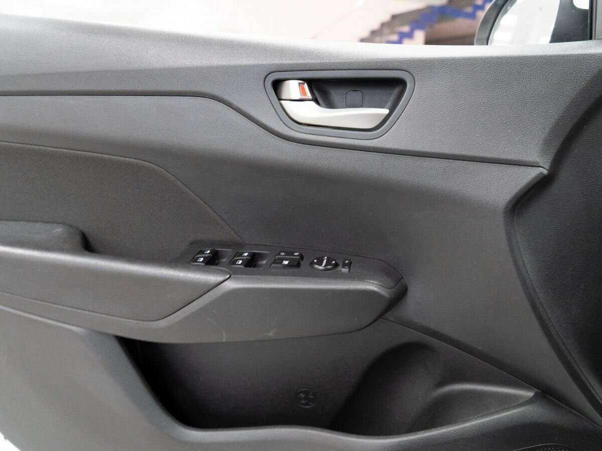 Хендай Солярис б/у, 2019, Механическая. Фото: #12