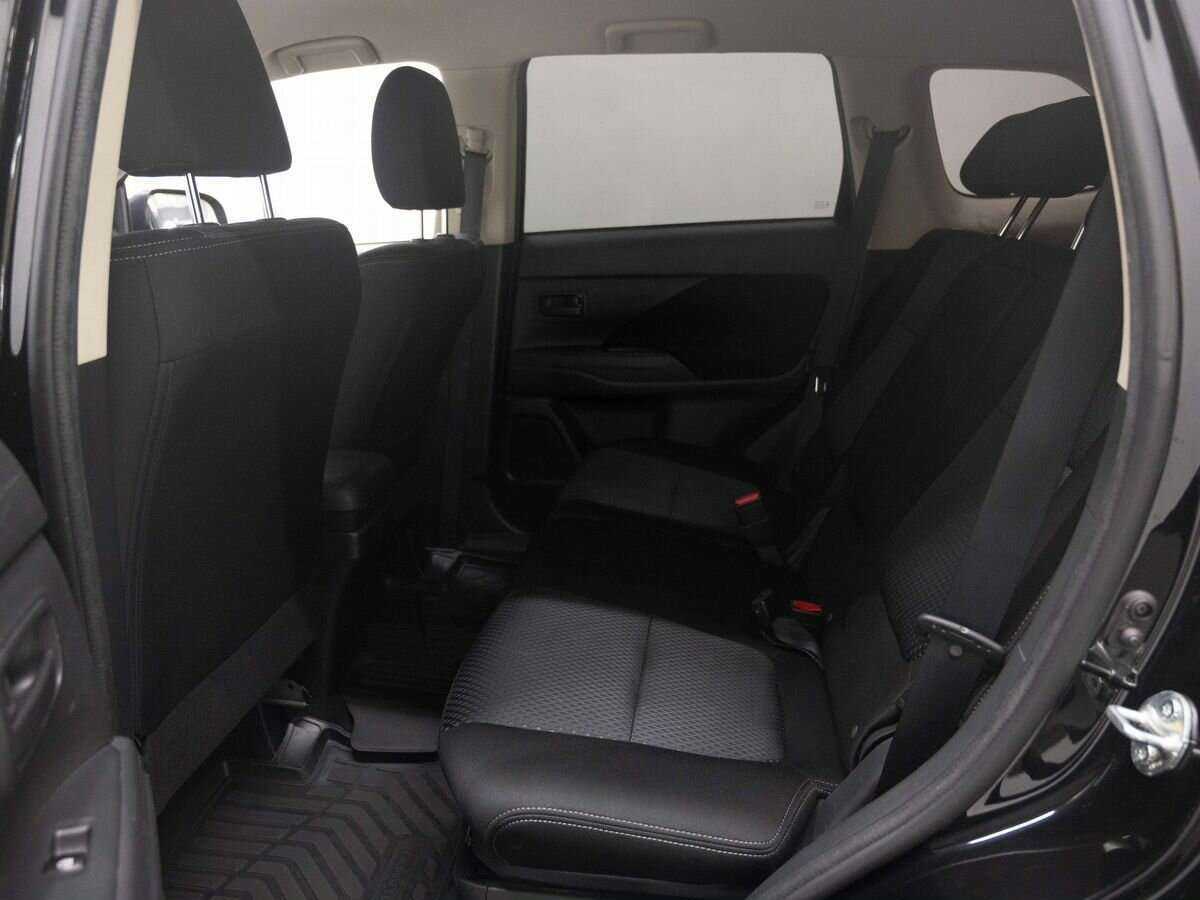 Митсубиши Оутлэндер б/у, 2018, Вариатор. Фото: #8