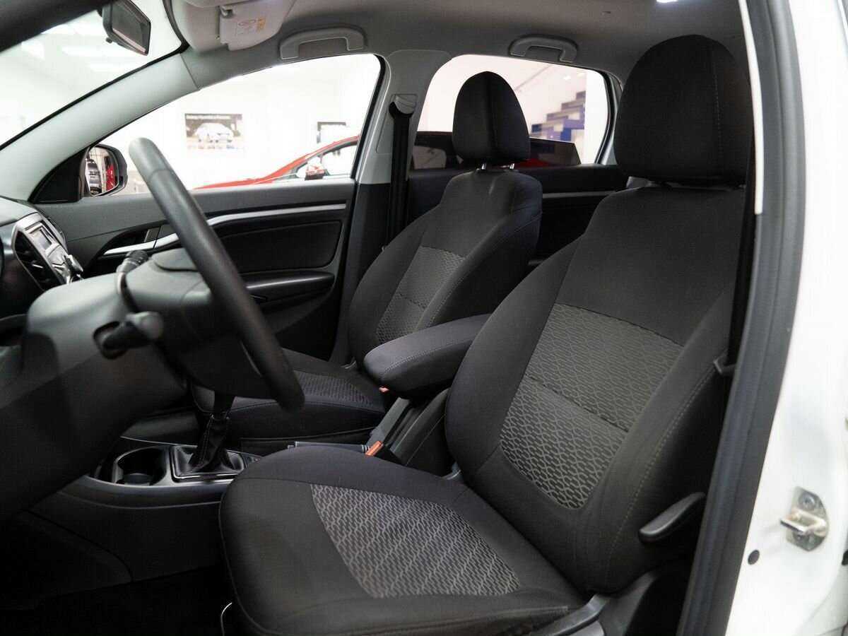 Лада (ВАЗ) Веста б/у, 2019, Механическая. Фото: #5