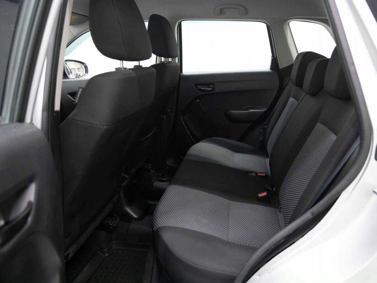 Сузуки Витара б/у, 2015, Автоматическая. Фото: #6