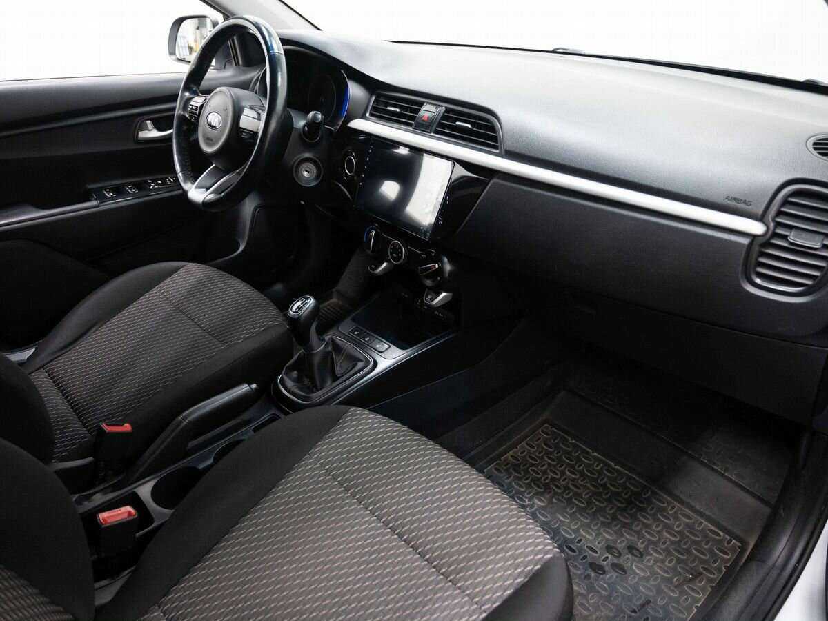 Киа Рио б/у, 2018, Механическая. Фото: #10