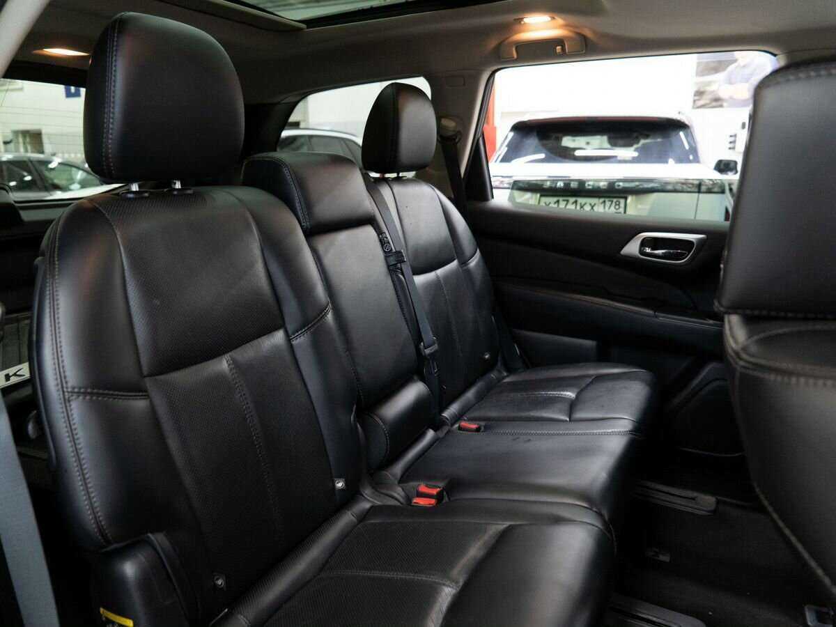 Ниссан Патфайндер б/у, 2015, Вариатор. Фото: #9