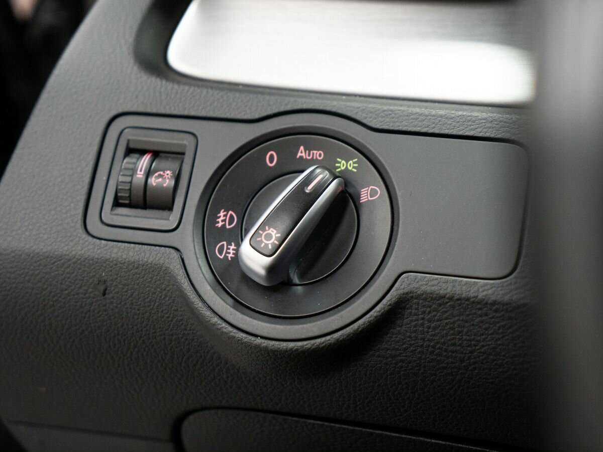 Фольксваген Пассат б/у, 2013, Роботизированная. Фото: #18