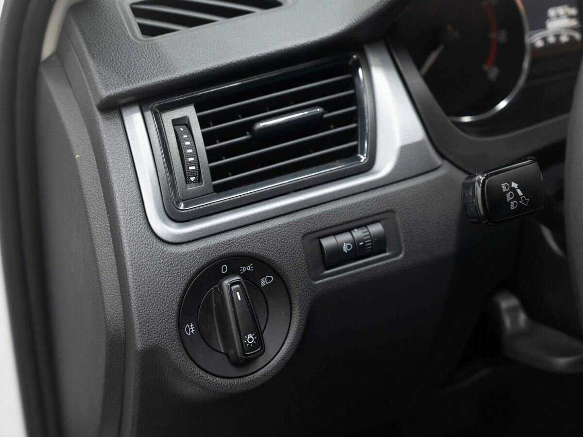 Шкода Рапид б/у, 2017, Автоматическая. Фото: #15