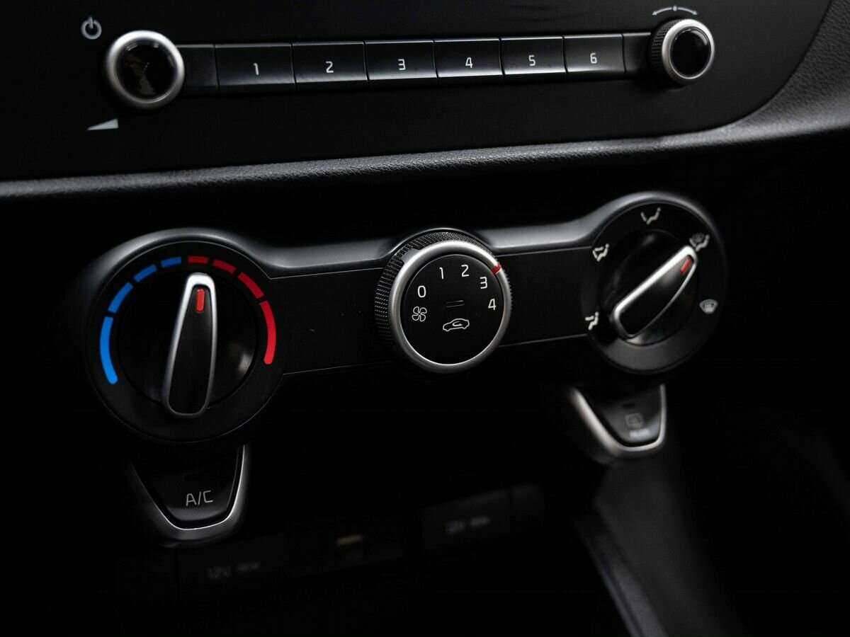 Киа Рио б/у, 2022, Механическая. Фото: #19