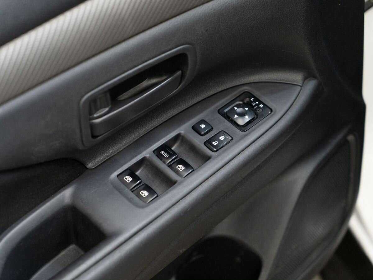 Митсубиши Оутлэндер б/у, 2015, Вариатор. Фото: #15