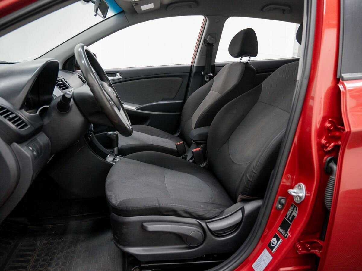 Хендай Солярис б/у, 2012, Автоматическая. Фото: #12