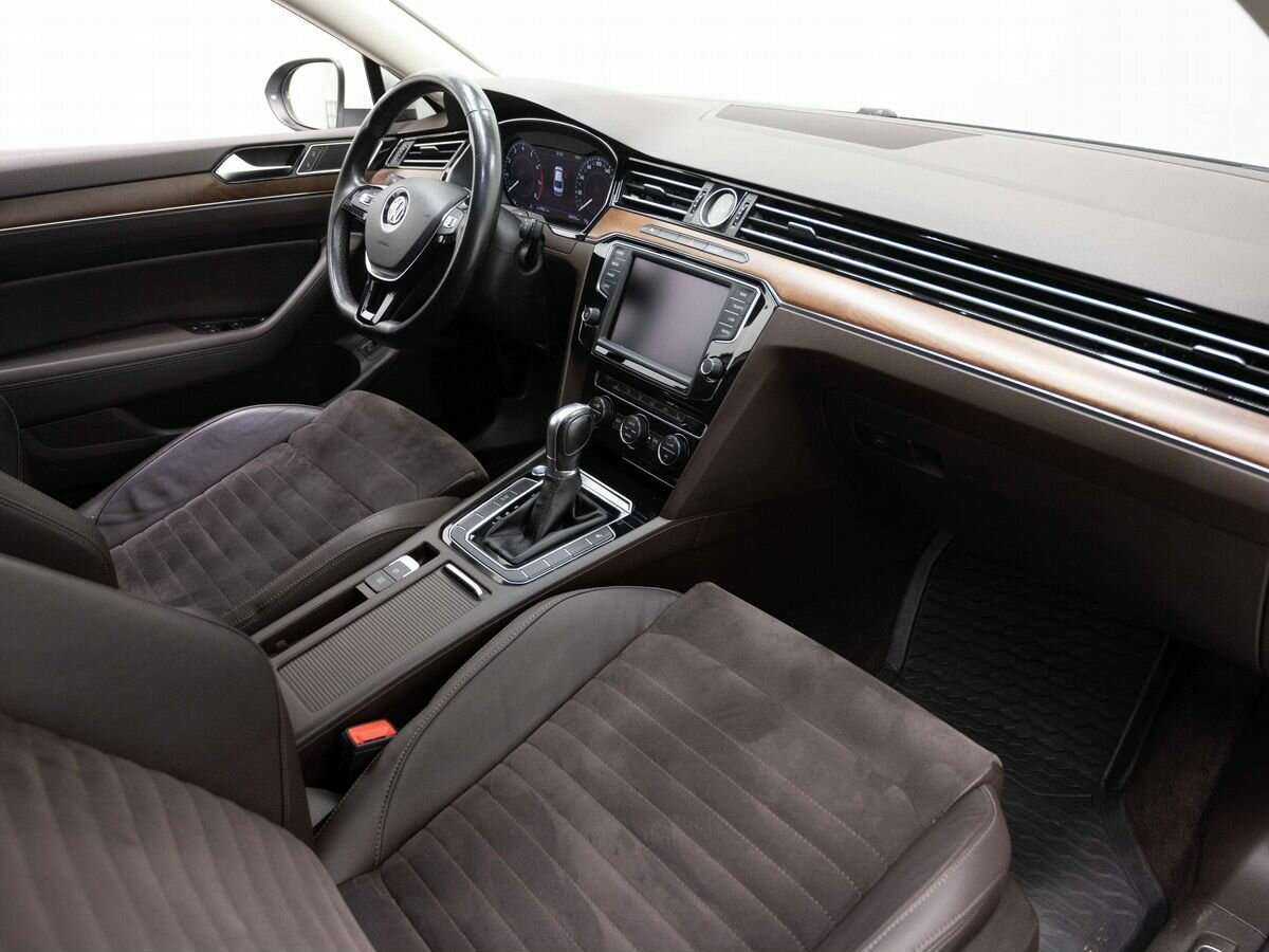 Фольксваген Пассат б/у, 2016, Роботизированная. Фото: #10