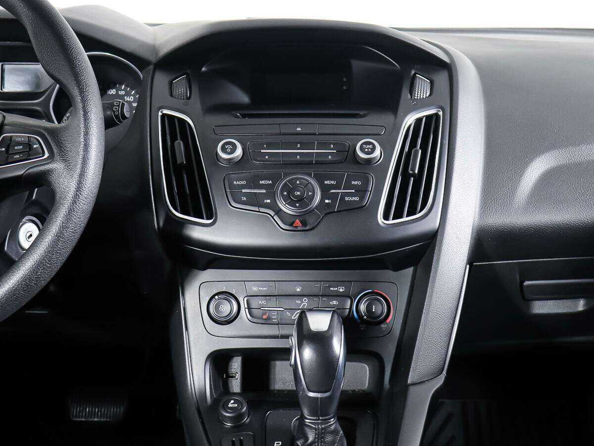 Форд Фокус б/у, 2018, Роботизированная. Фото: #9