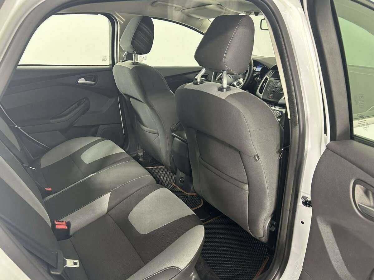 Форд Фокус б/у, 2013, Механическая. Фото: #15