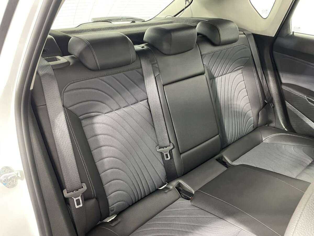 Опель Астра б/у, 2013, Автоматическая. Фото: #13