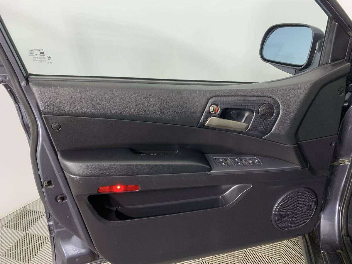 Сан-Ён Кирон б/у, 2012, Механическая. Фото: #7