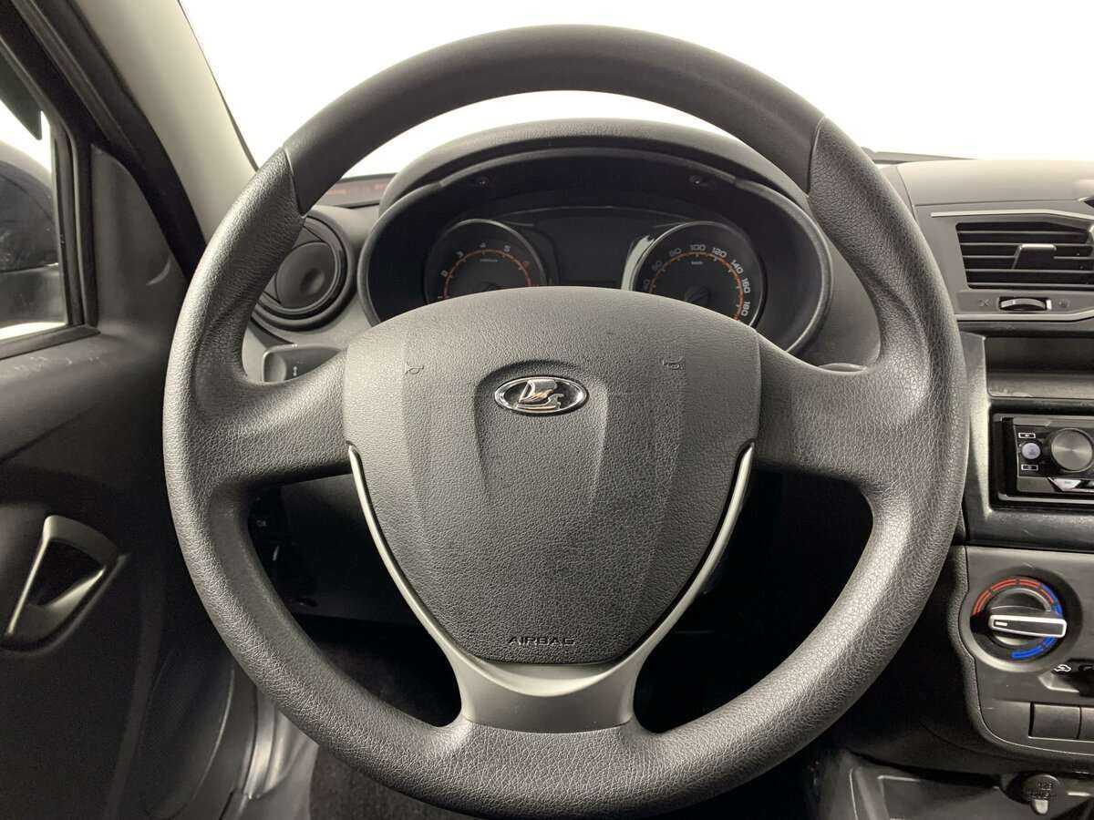 Лада (ВАЗ) Гранта б/у, 2022, Механическая. Фото: #21