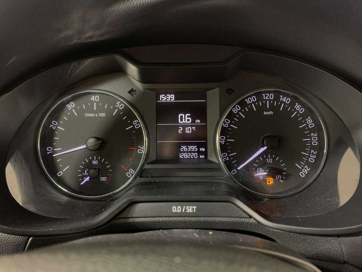 Шкода Октавия б/у, 2014, Механическая. Фото: #11