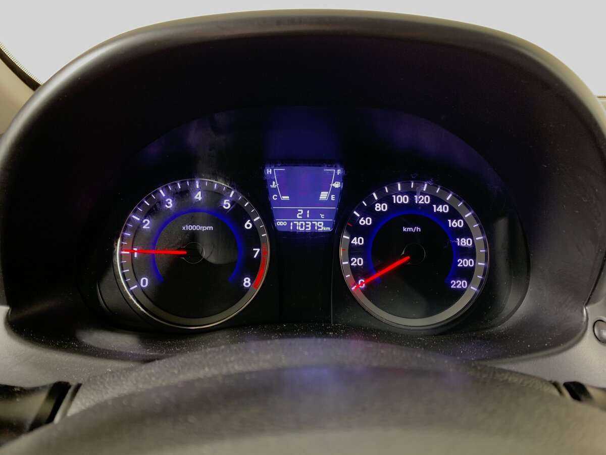 Хендай Солярис б/у, 2012, Механическая. Фото: #11