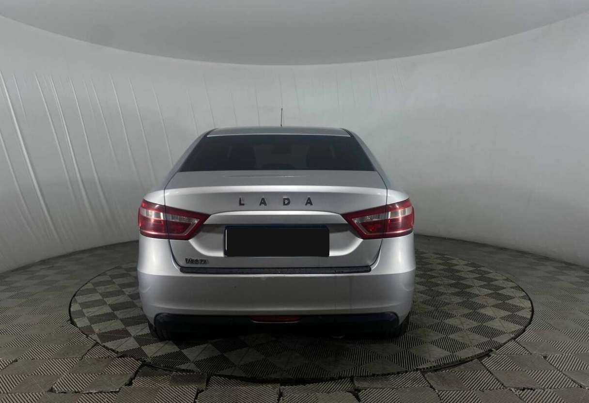Лада (ВАЗ) Веста б/у, 2020, Механическая. Фото: #5