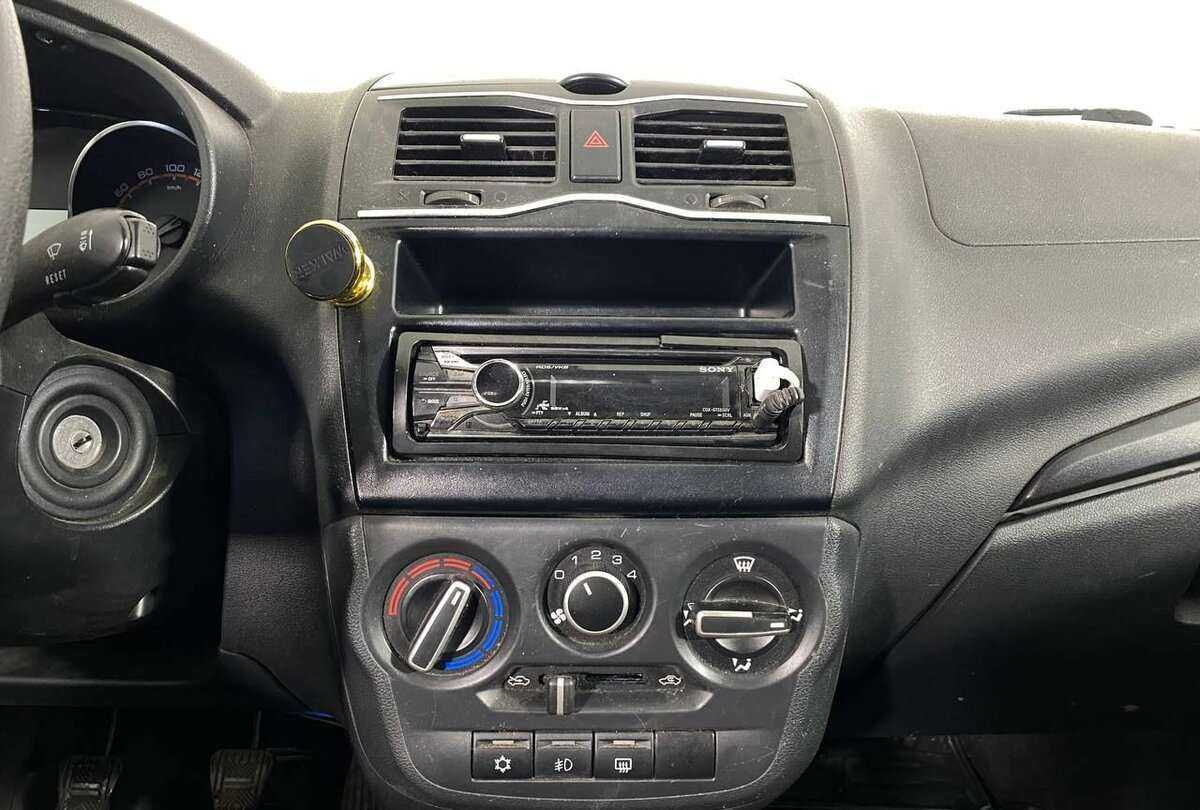 Лада (ВАЗ) Гранта б/у, 2019, Механическая. Фото: #10