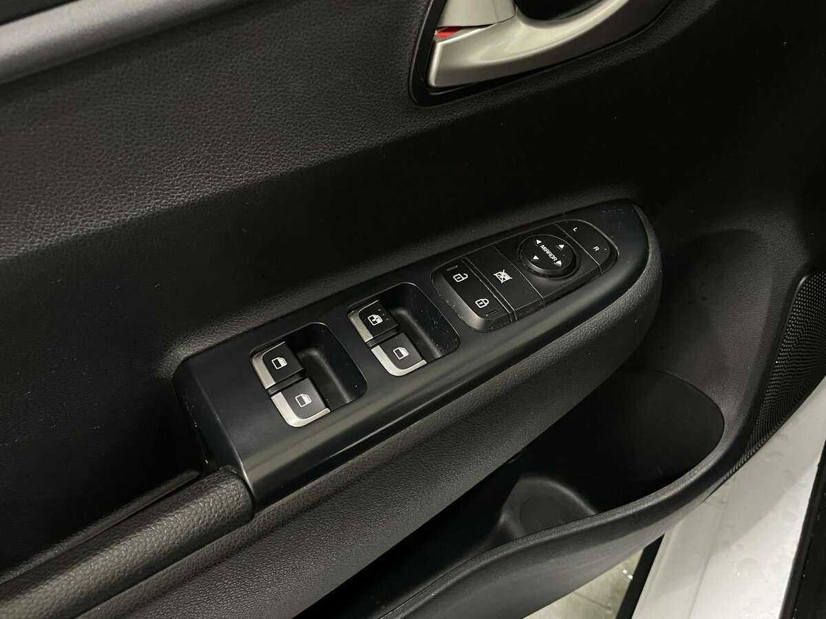 Киа Рио б/у, 2020, Автоматическая. Фото: #6