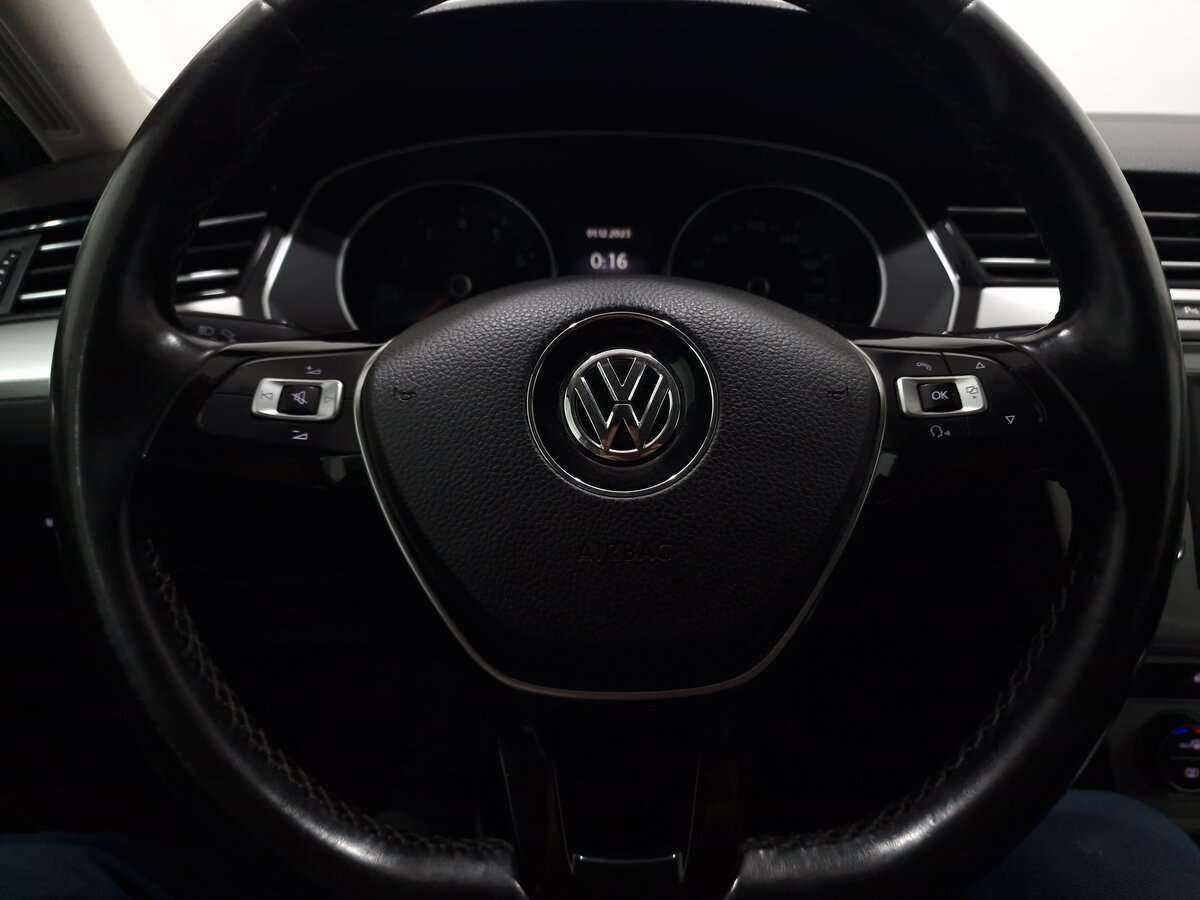 Фольксваген Пассат б/у, 2015, Роботизированная. Фото: #4