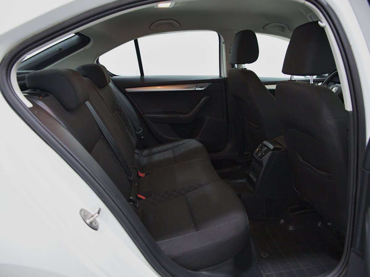 Шкода Октавия б/у, 2019, Механическая. Фото: #4