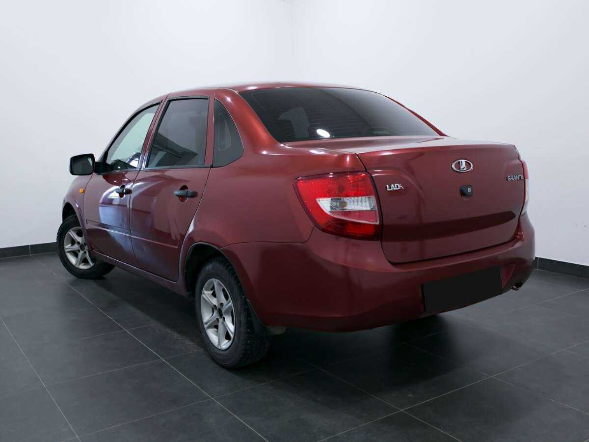 Лада (ВАЗ) Гранта б/у, 2017, Механическая. Фото: #3