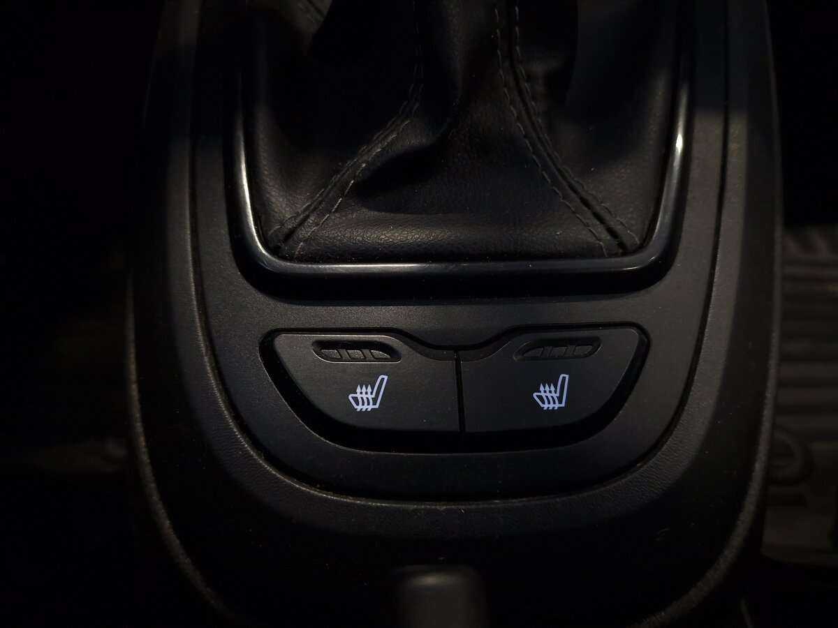 Лада (ВАЗ) Веста б/у, 2020, Механическая. Фото: #9