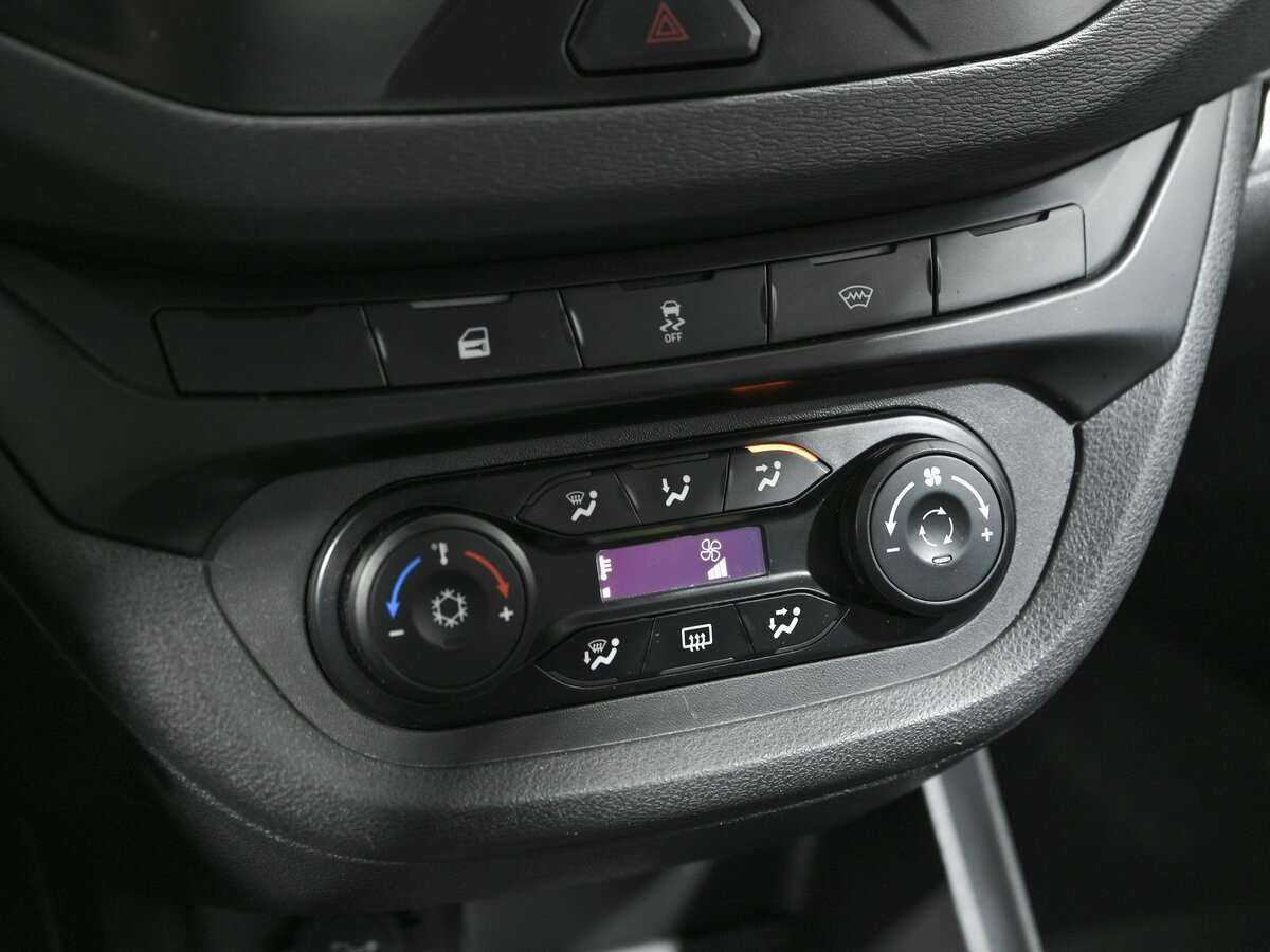 Лада (ВАЗ) Веста б/у, 2018, Механическая. Фото: #10