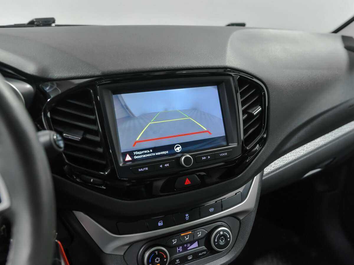 Лада (ВАЗ) Веста б/у, 2021, Механическая. Фото: #11