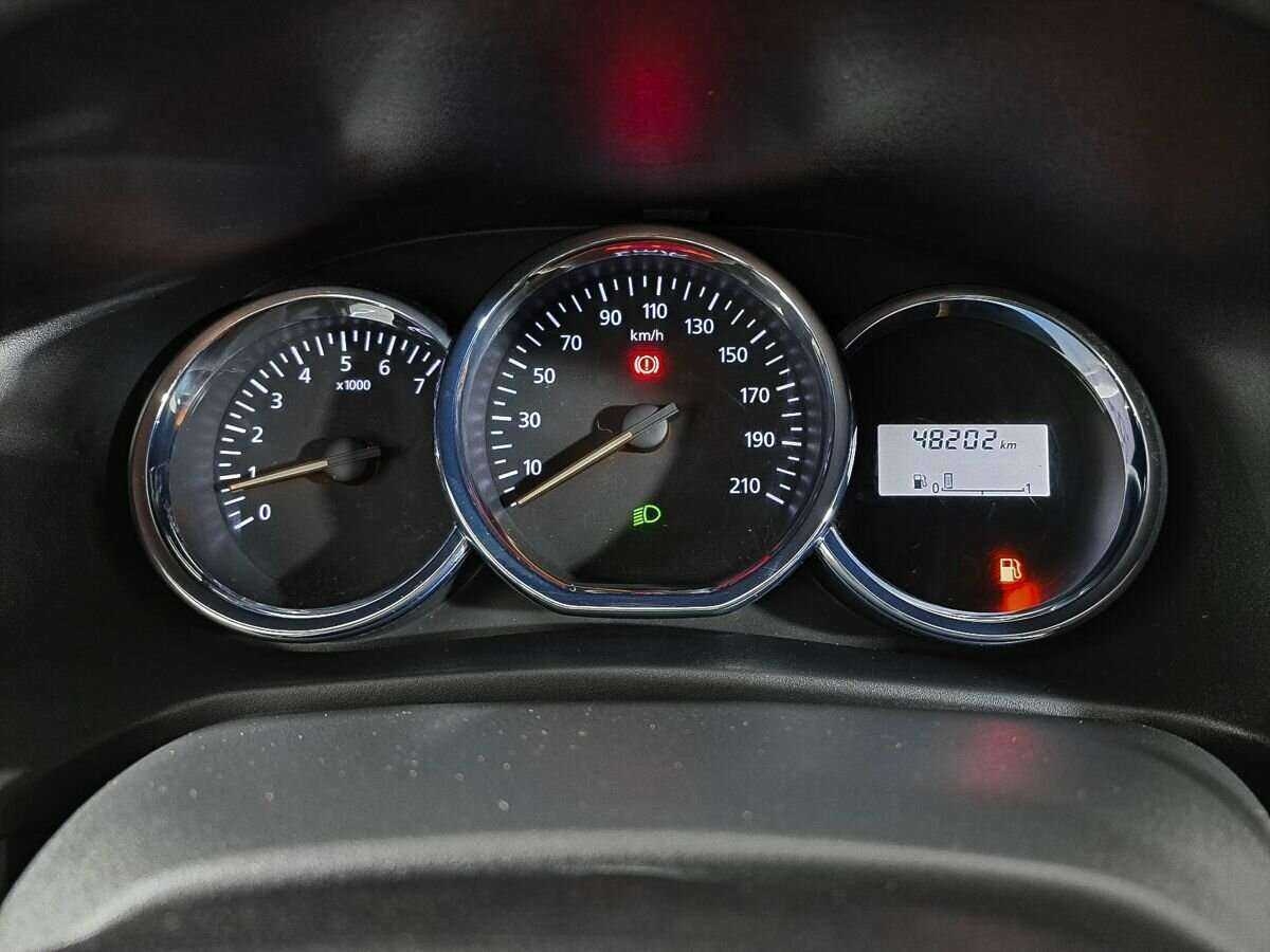 Рено Сандеро б/у, 2018, Механическая. Фото: #8