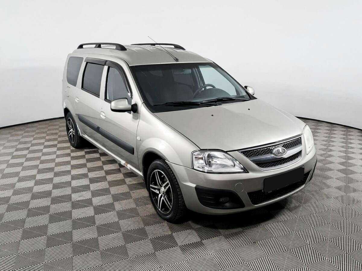 Лада (ВАЗ) Ларгус б/у, 2013, Механическая. Фото: #2