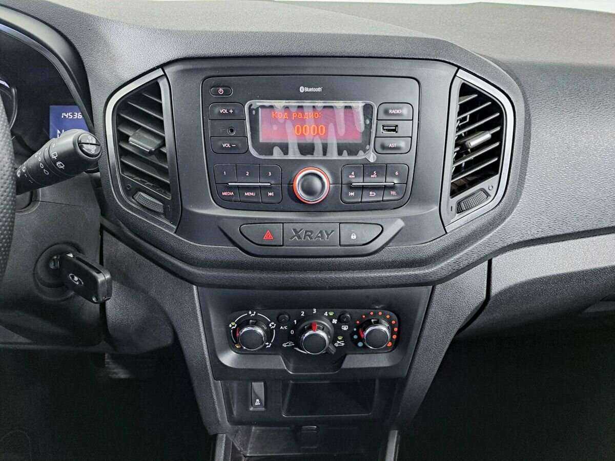 Лада (ВАЗ) ИКСРЭЙ б/у, 2018, Роботизированная. Фото: #12