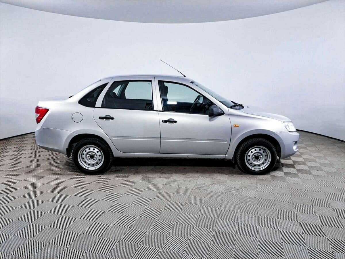 Лада (ВАЗ) Гранта б/у, 2013, Автоматическая. Фото: #3