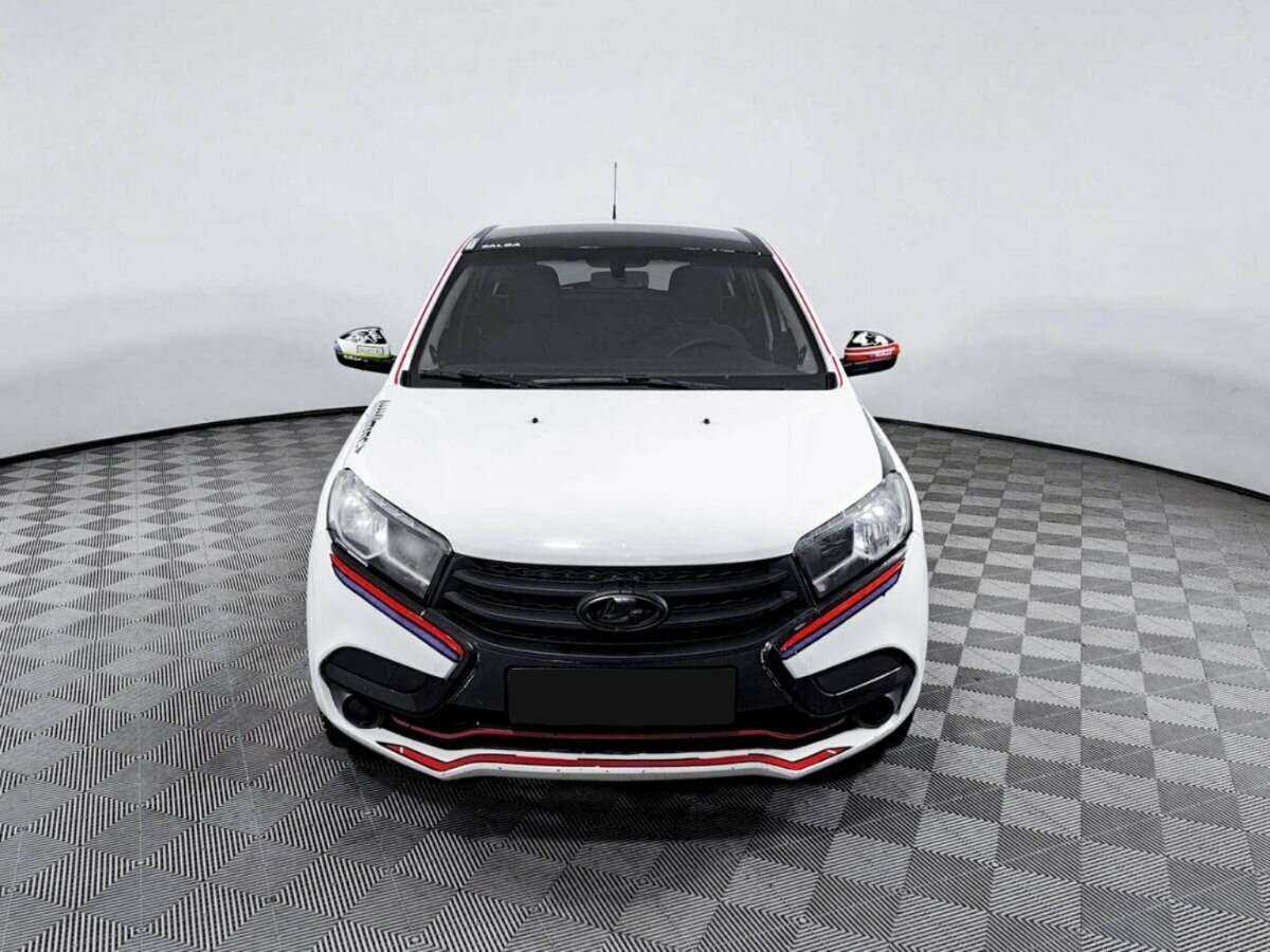 Лада (ВАЗ) ИКСРЭЙ б/у, 2017, Механическая. Фото: #1