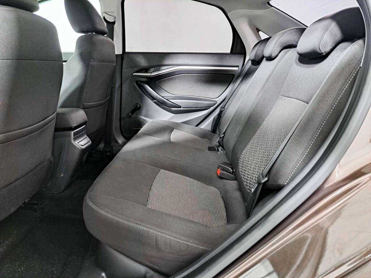 Лада (ВАЗ) Веста б/у, 2018, Механическая. Фото: #10