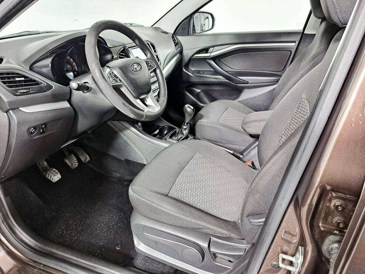 Лада (ВАЗ) Веста б/у, 2018, Механическая. Фото: #12