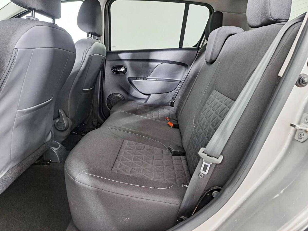 Рено Сандеро б/у, 2017, Механическая. Фото: #9