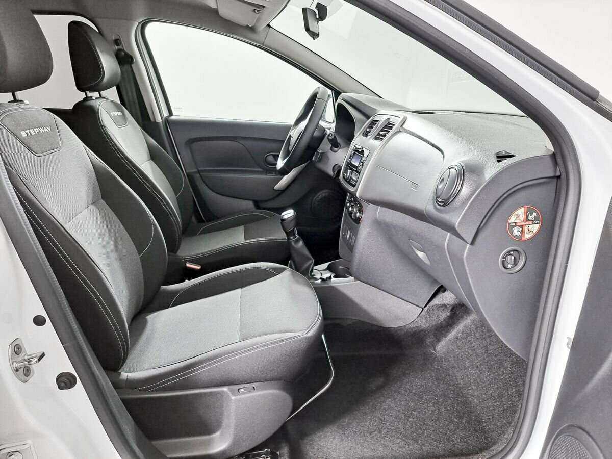 Рено Логан б/у, 2021, Механическая. Фото: #8