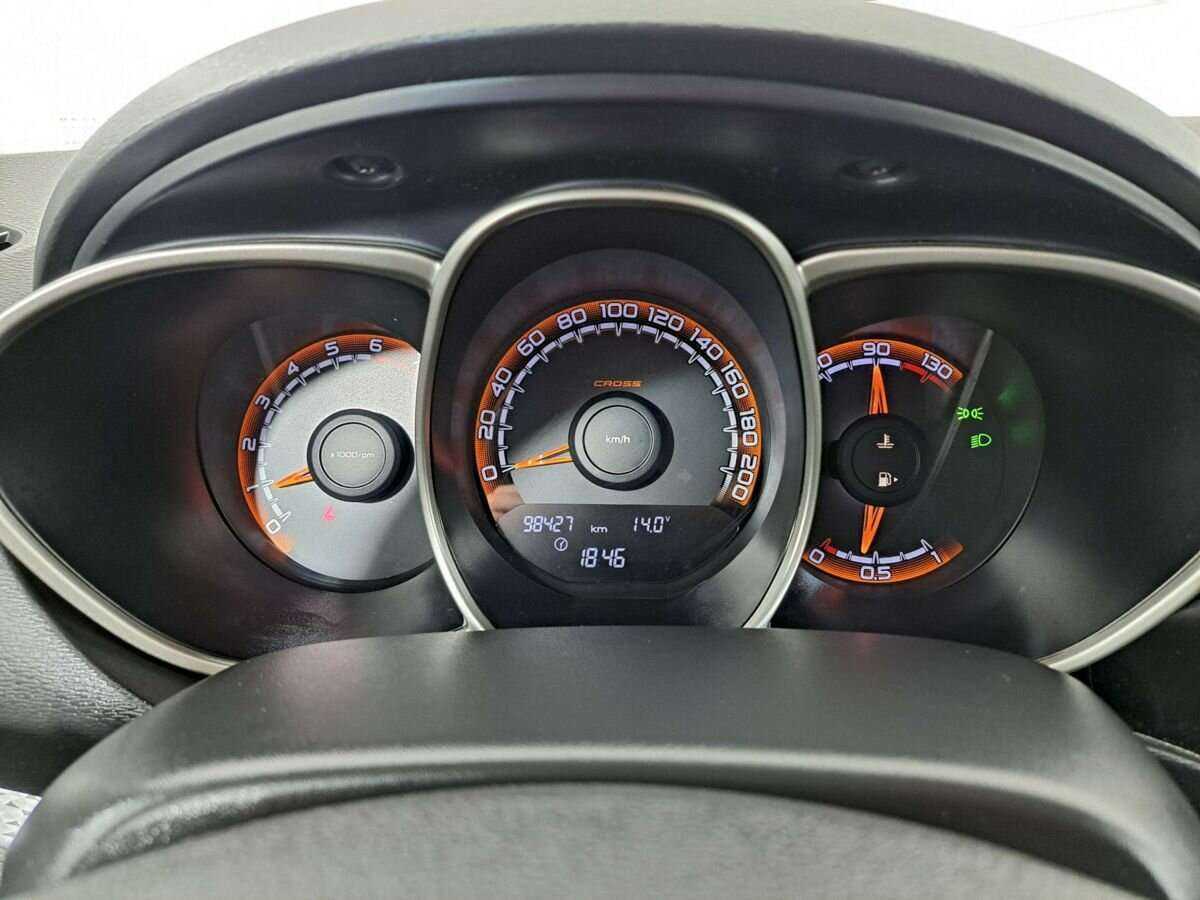 Лада (ВАЗ) Веста б/у, 2018, Механическая. Фото: #10