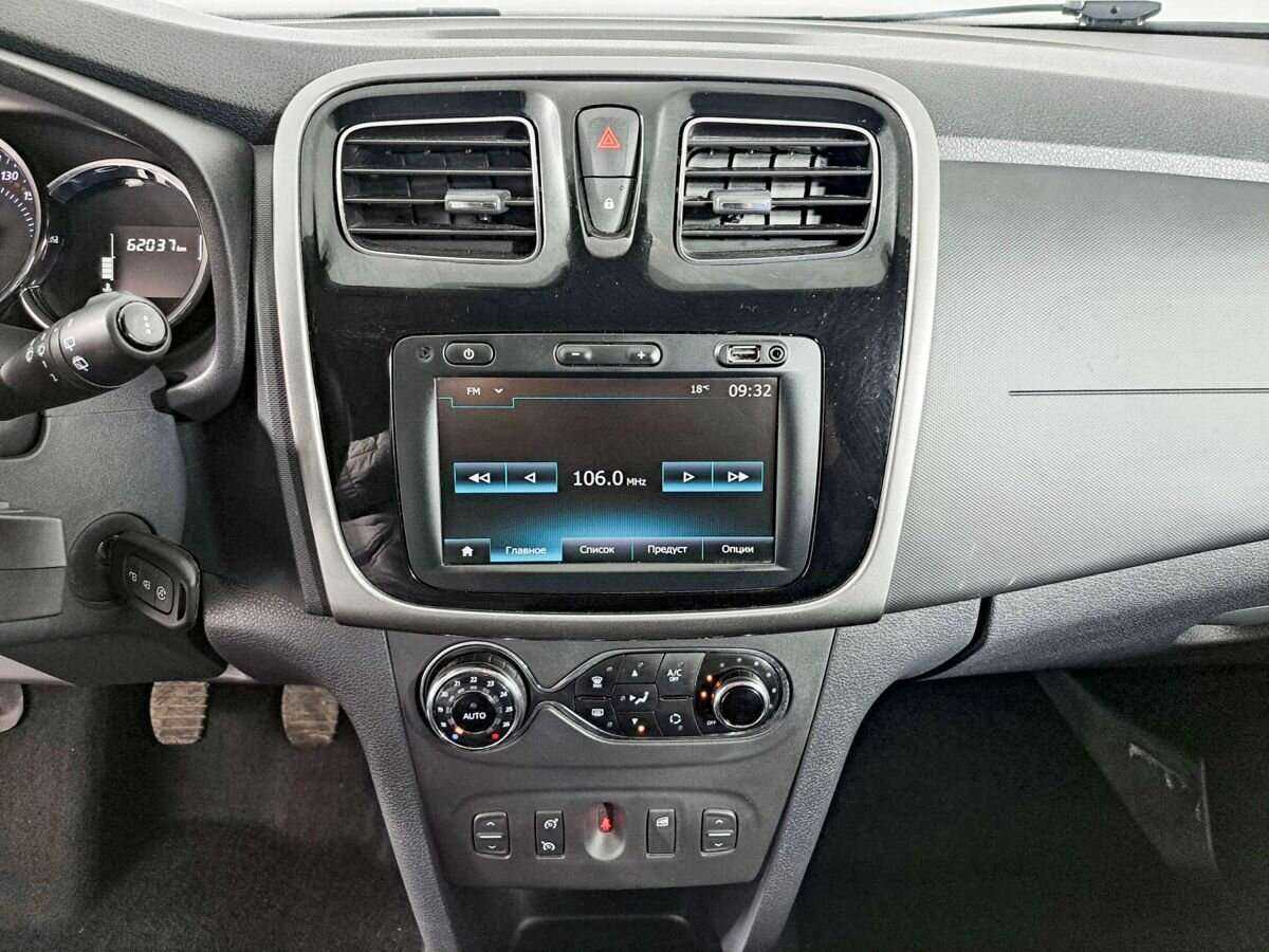 Рено Сандеро б/у, 2019, Механическая. Фото: #12