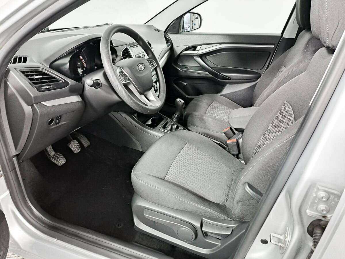 Лада (ВАЗ) Веста б/у, 2020, Механическая. Фото: #11