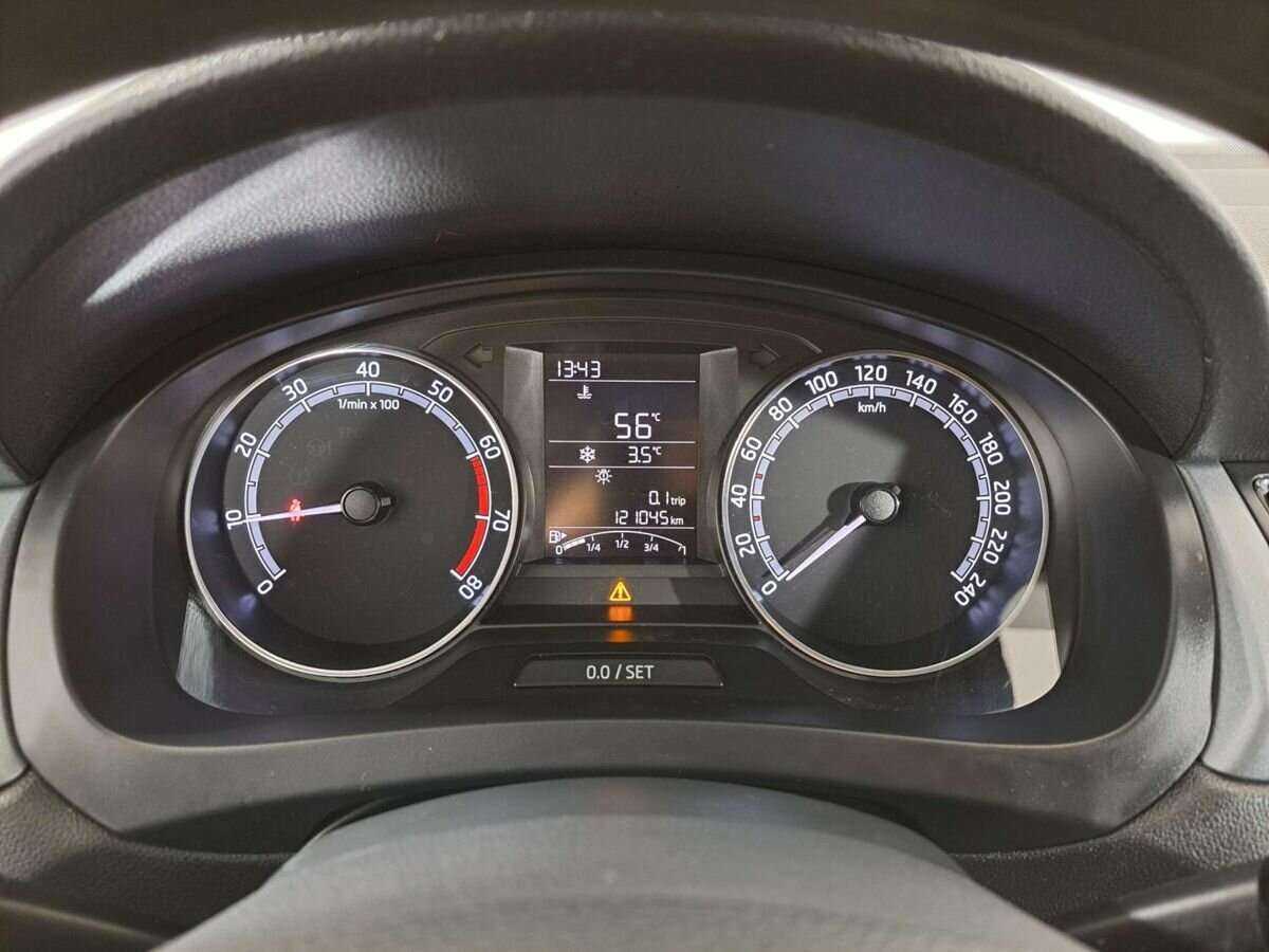 Шкода Рапид б/у, 2017, Механическая. Фото: #12