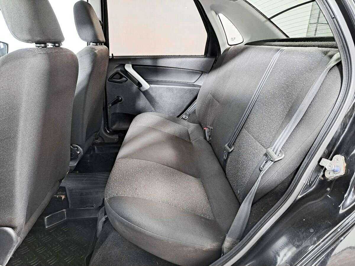 Лада (ВАЗ) Гранта б/у, 2017, Механическая. Фото: #9